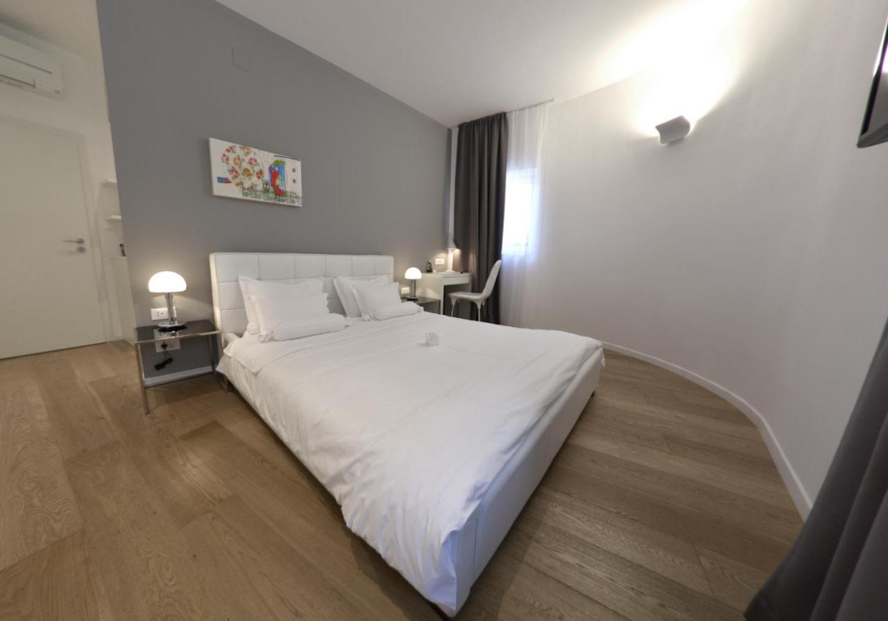 Divota Apartment Hotel Spalato Esterno foto