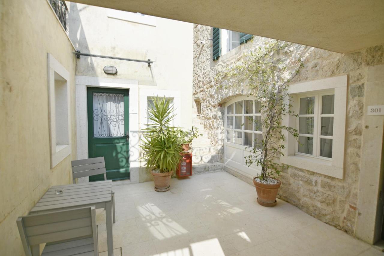 Divota Apartment Hotel Spalato Esterno foto